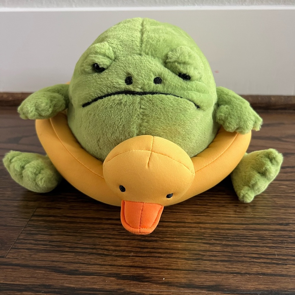 Jellycat Ricky Rainfrog with Rubber Ring